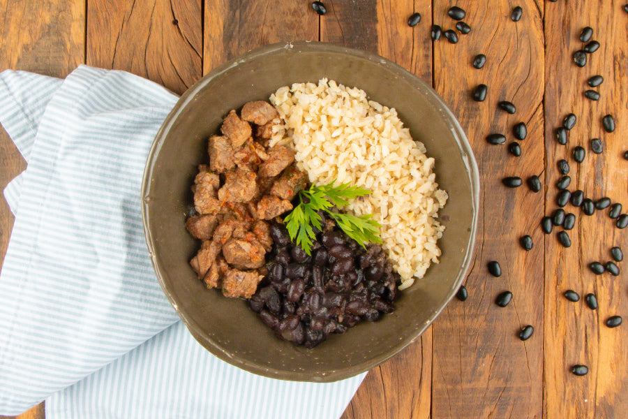 Picadinho de Carne, Arroz Integral e Feijão Preto