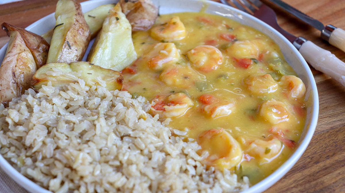 Bobó de Camarão, Arroz Integral e Batata Rústica com Alecrim